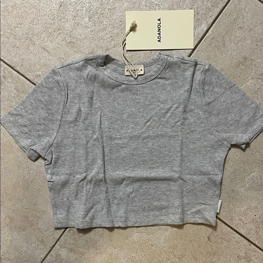 Adanola Waffle Short Sleeve Crop Top in Light Grey Melange